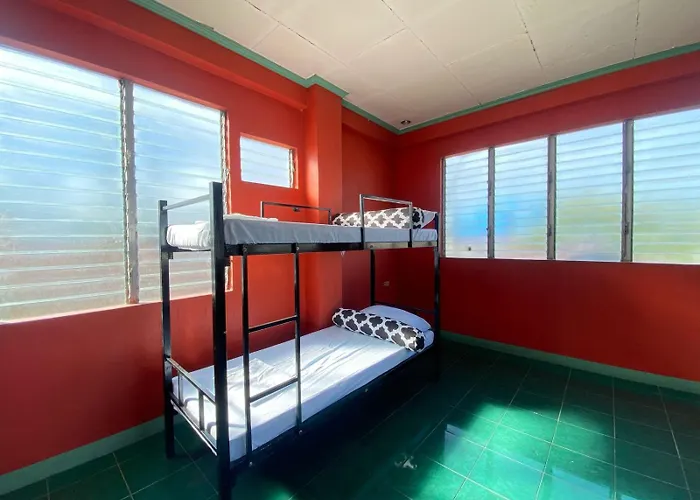Hostel In Lapu-lapu
